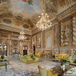 Hotel Grand Continental - Starhotels Collezione