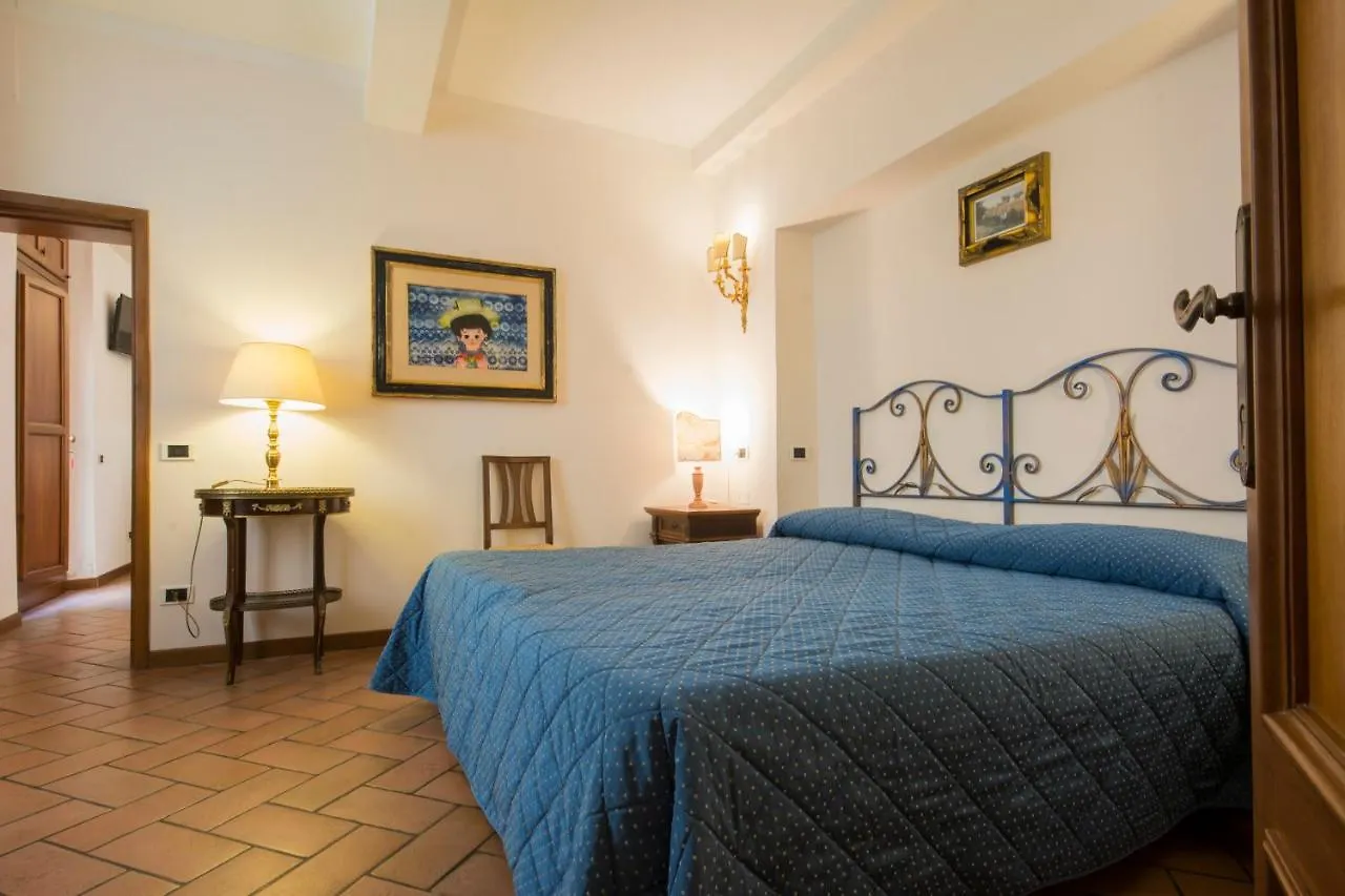 Regis Condo Siena Aparthotel