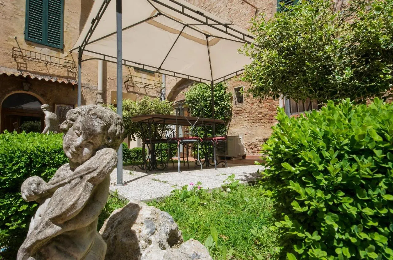 ** Aparthotel Regis Condo Siena Italien