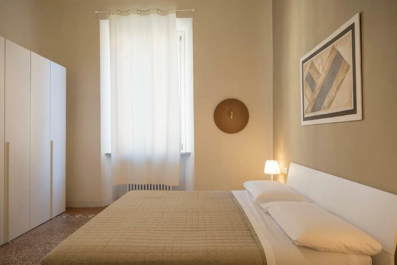 ** Aparthotel Regis Condo Siena Italien
